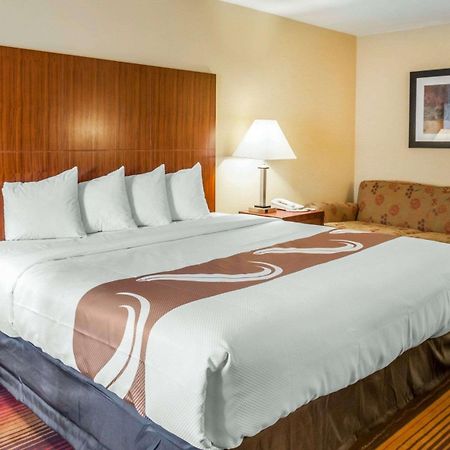 Quality Inn & Suites Albuquerque West Exterior photo